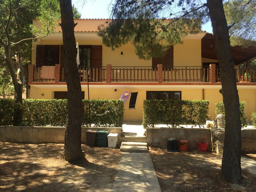 Casa Vacanza Caronia Valderice Exterior foto